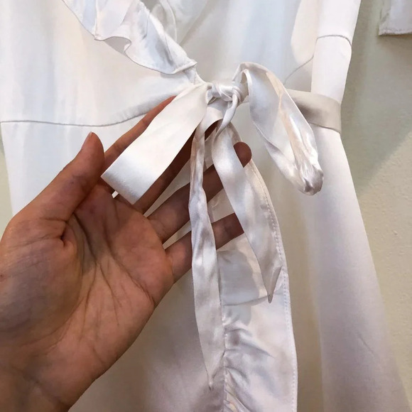 Hill House 100% Silk Nima Satin White Ruffled Sheer V Neck Wrap Mini Dress S NWT - Picture 4 of 11